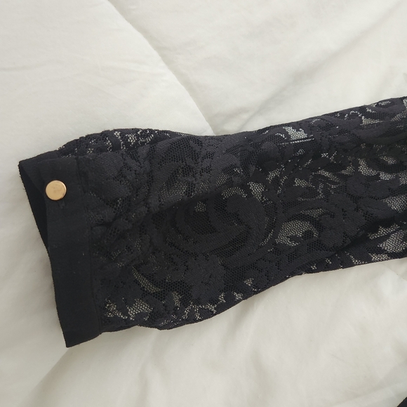 Black Blouse Size M - Picture 7 of 13